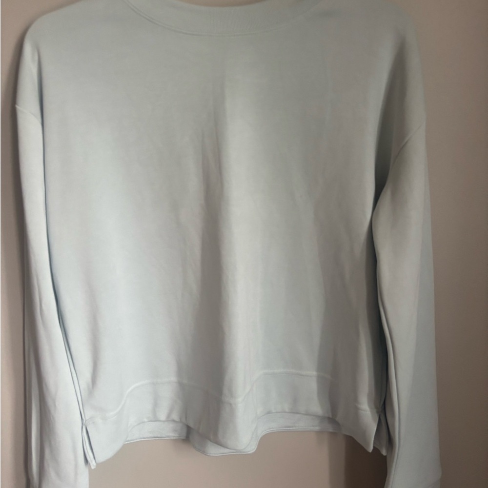 Athleta Women's Soft Blue Sweatshirt